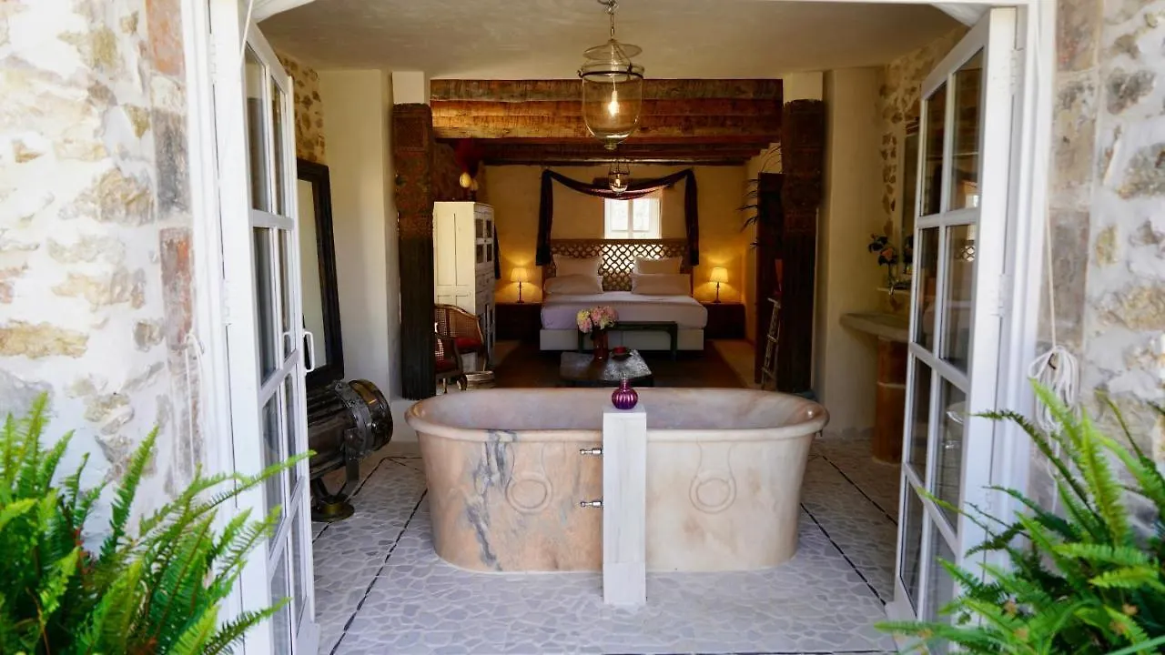 Alcazar Del Garraf Bed & Breakfast Barcelona Spain