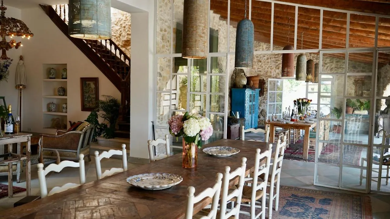 Alcazar Del Garraf Bed & Breakfast Barcelona Spain