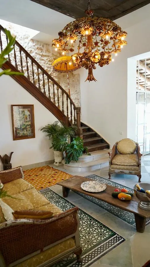 Alcazar Del Garraf Bed & Breakfast Barcelona Spain